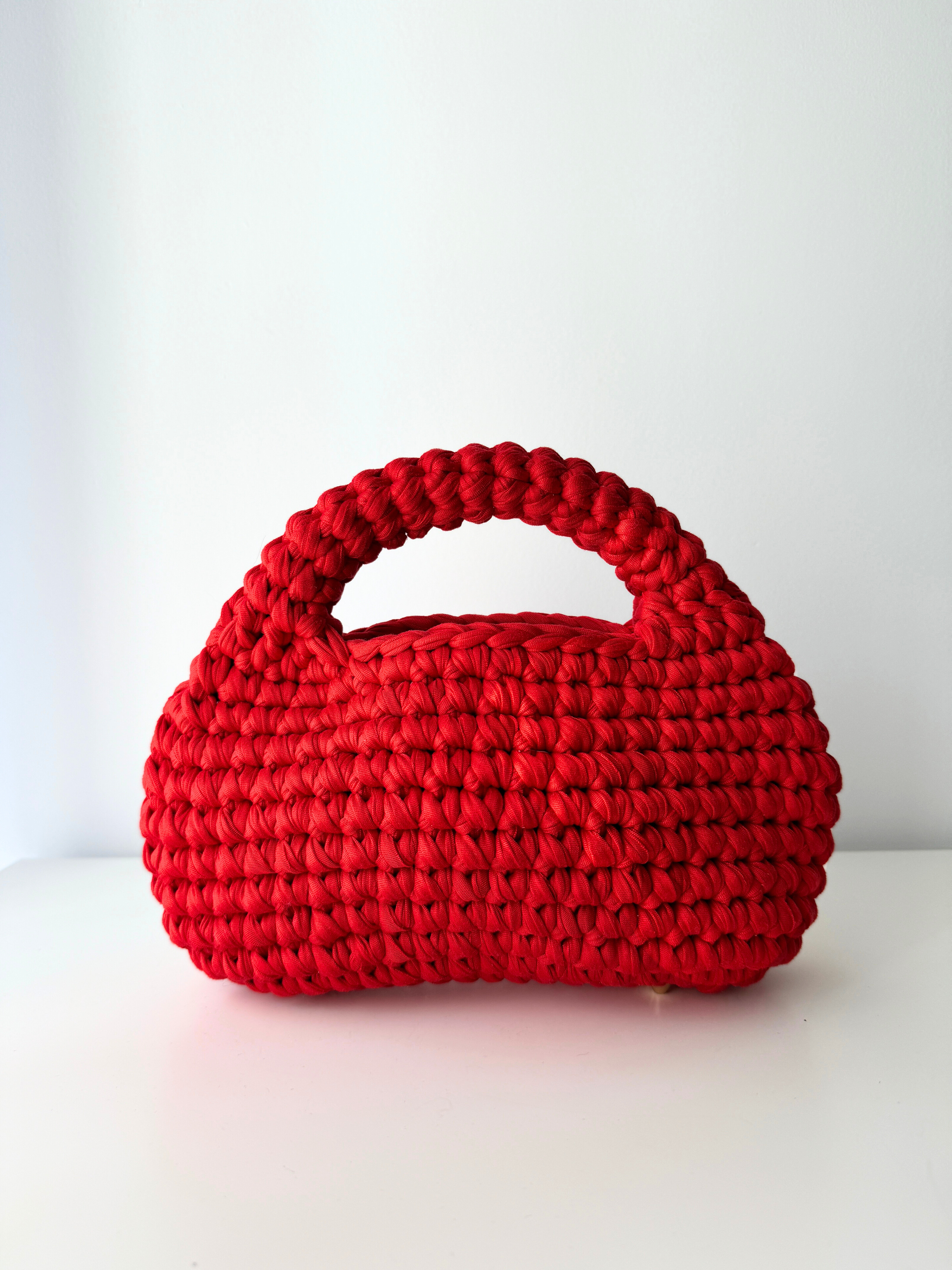 The Capsule Bag - Cherry